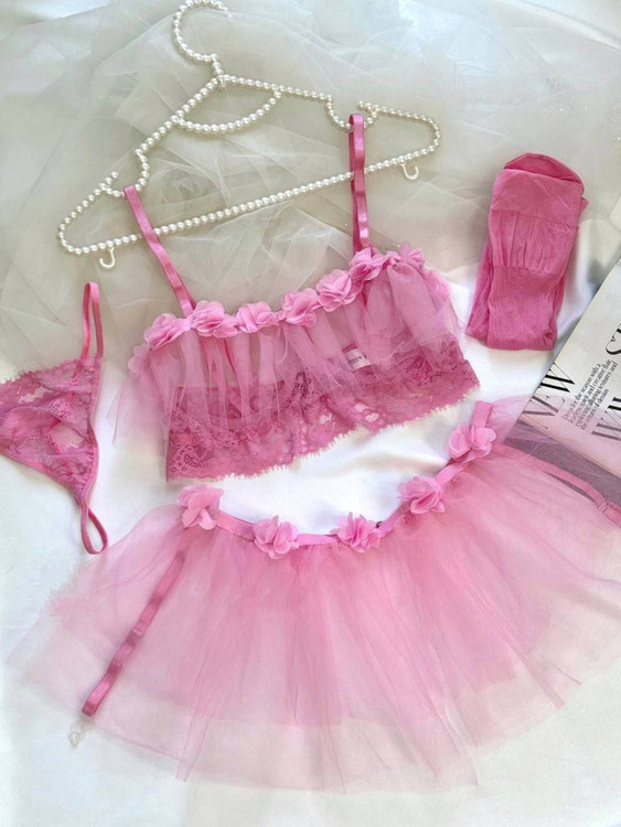 ست لباس زیر فانتزی زنانه