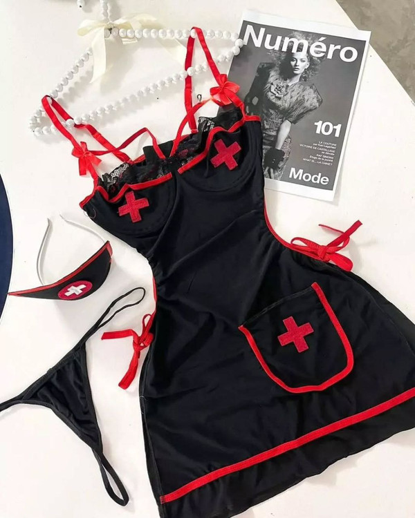 کاستوم پرستاری زنانه