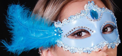 نقاب بالماسکه