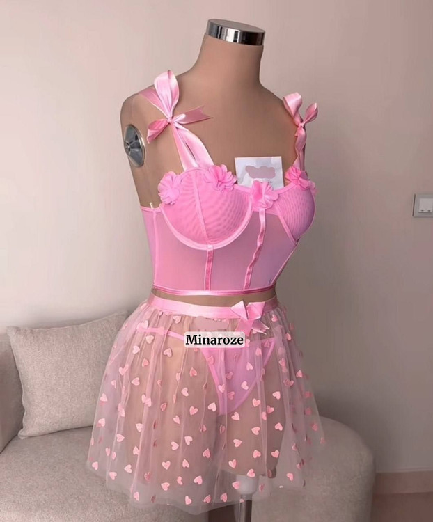 ست لباس زیر فانتزی زنانه