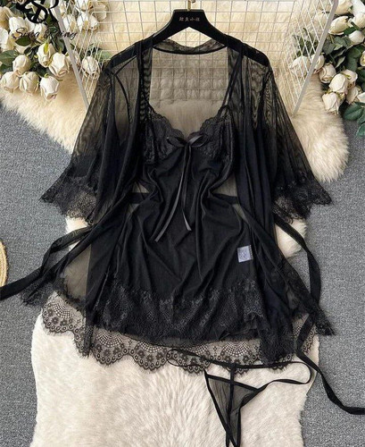 ست لباس خواب زنانه