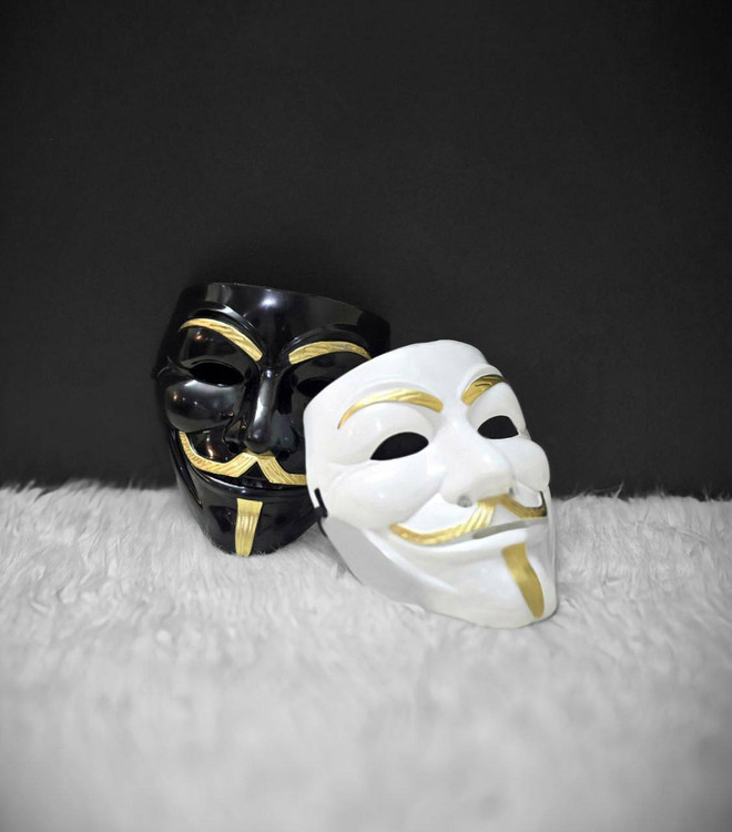 Anonymous mask for men