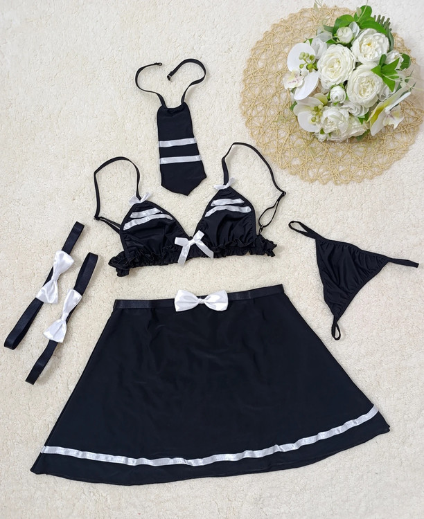 ست کاستوم فانتزی دانشآموزی زنانه