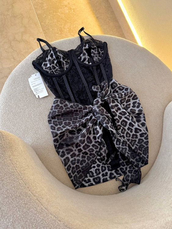 ست بادی و دامن لونگی فانتزی